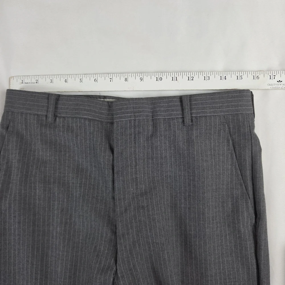 Vtg Stafford Gray Pinstripe Suit Wool Two-Button 39 L Pants 32 X 34